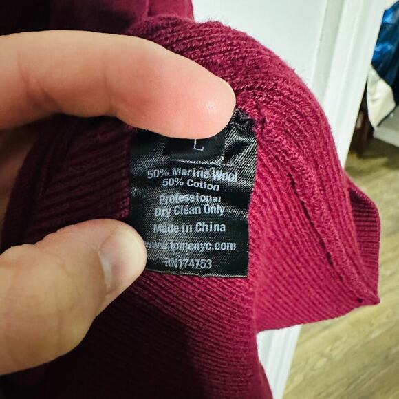 Tome NYC Burgundy Merino Wool Neck Cut Out Turtleneck Sweater Size Large - Picture 9 of 12